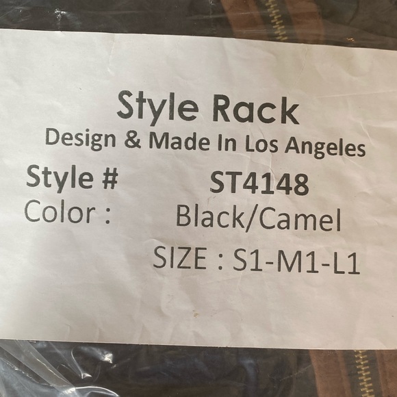 Style Rack Black Hooded Zip Front Fleece Vest - Picture 11 of 11